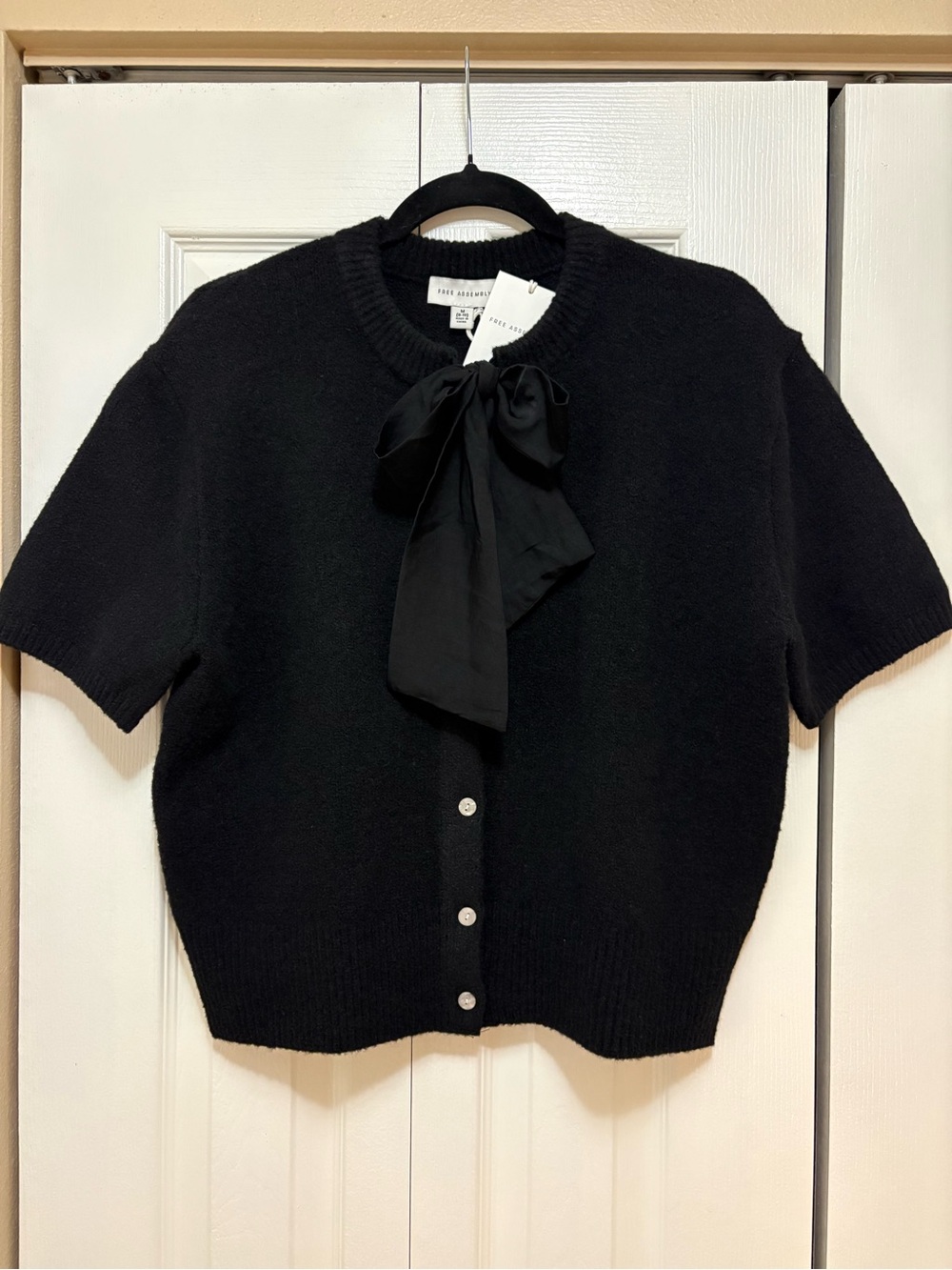 Free Assembly Short-Sleeve Black Bow-Front Knit Cardigan